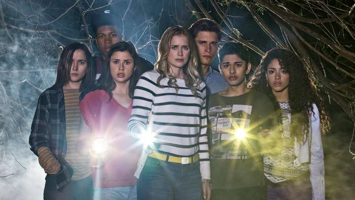 Постер сериала «Мертвое лето»