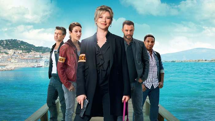 Постер сериала «Кандис Ренуар»