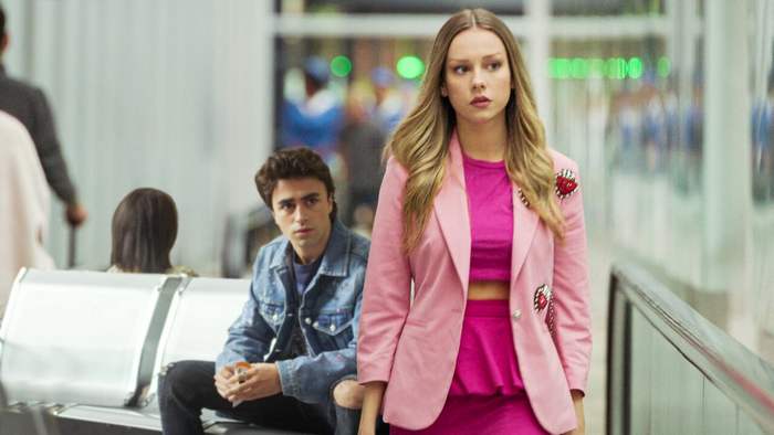 Постер сериала «Элита: короткие истории. Карла и Самуэль»