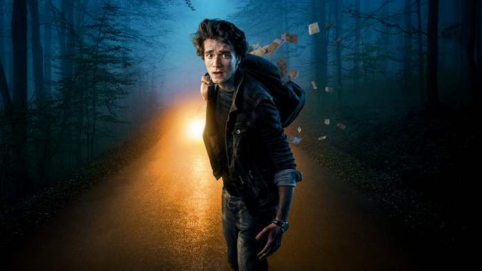 Постер сериала «Семья: Тайна Ворона»