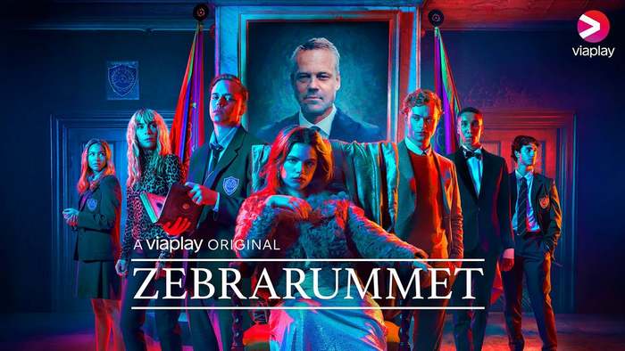 Постер сериала «Полосатая комната»