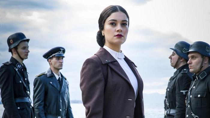 Постер сериала «Паспорт Свободы»