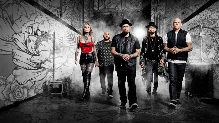 Постер сериала «Мастер тату»