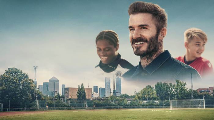 Постер сериала «Дэвид Бекхэм: Спаси нашу команду»
