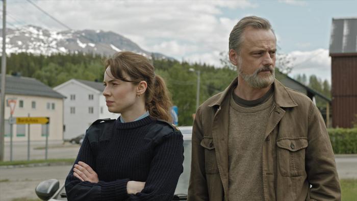 Постер сериала «Поймать и отпустить»
