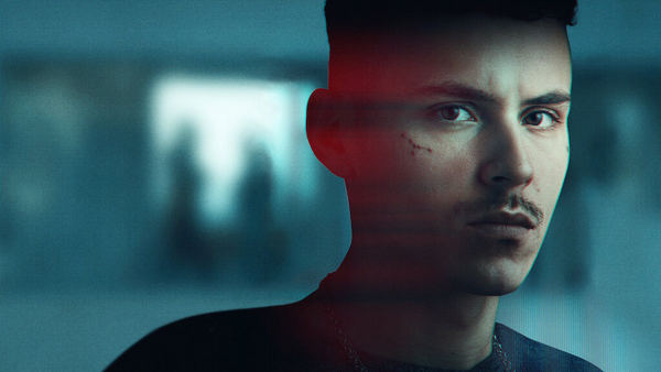 Постер сериала «Здесь рады тишине»