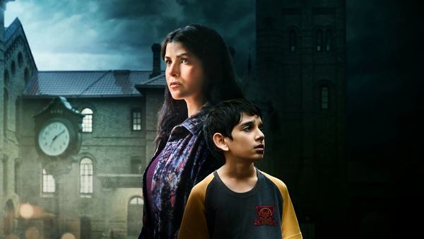 Постер сериала «Школа лжи»