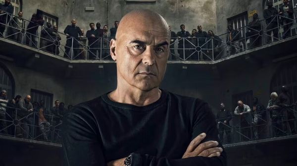 Постер сериала «Король»