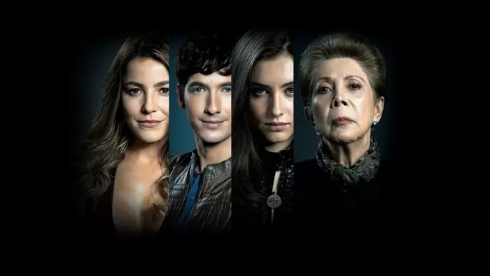 Постер сериала «Избранная внучка / Тайна Луизы»