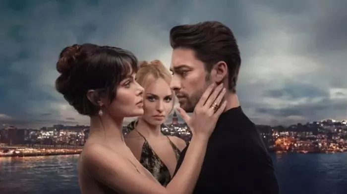 Постер сериала «До тебя»