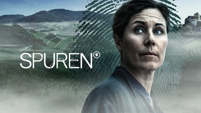 Постер сериала «По следам / Улика»