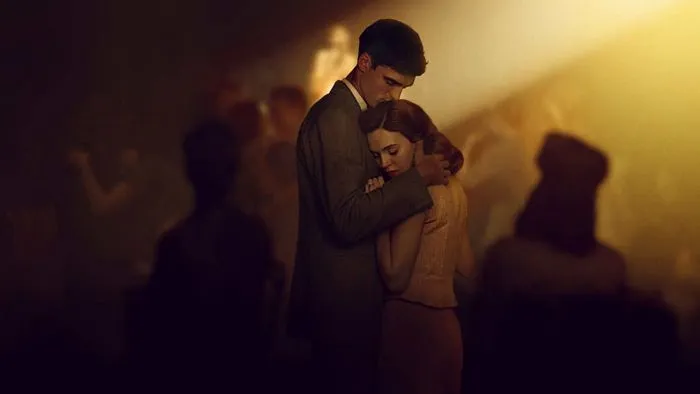 Постер сериала «Узкая дорога на дальний север»