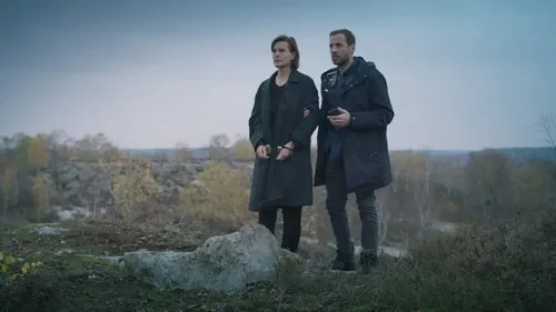 Кадр 2 из сериала Богомол
