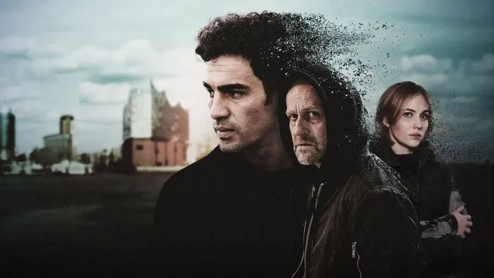 Постер сериала «Информатор. Страх над городом»