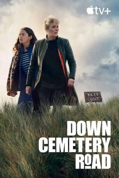 Постер сериала «По кладбищенской дороге»