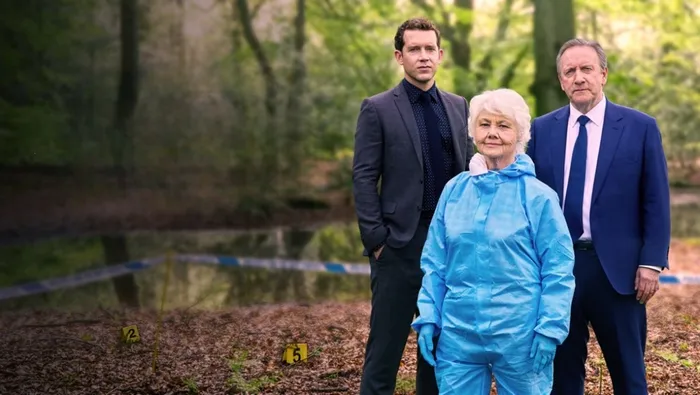 Постер сериала «Чисто английские убийства»