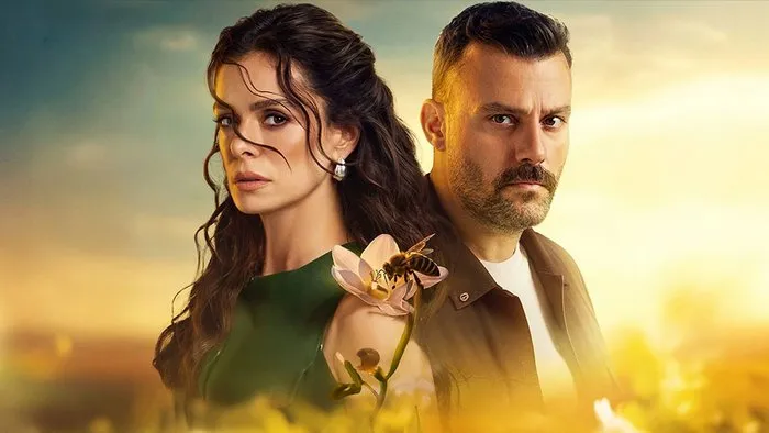 Постер сериала «Подозрительный»