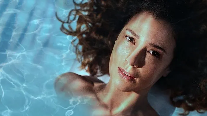 Постер сериала «Анжела Динис: Убита и осуждена»