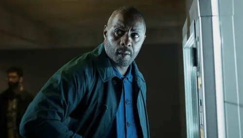 Кадр 3 из сериала Захваченный рейс