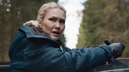Кадр 2 из сериала Пограничная земля